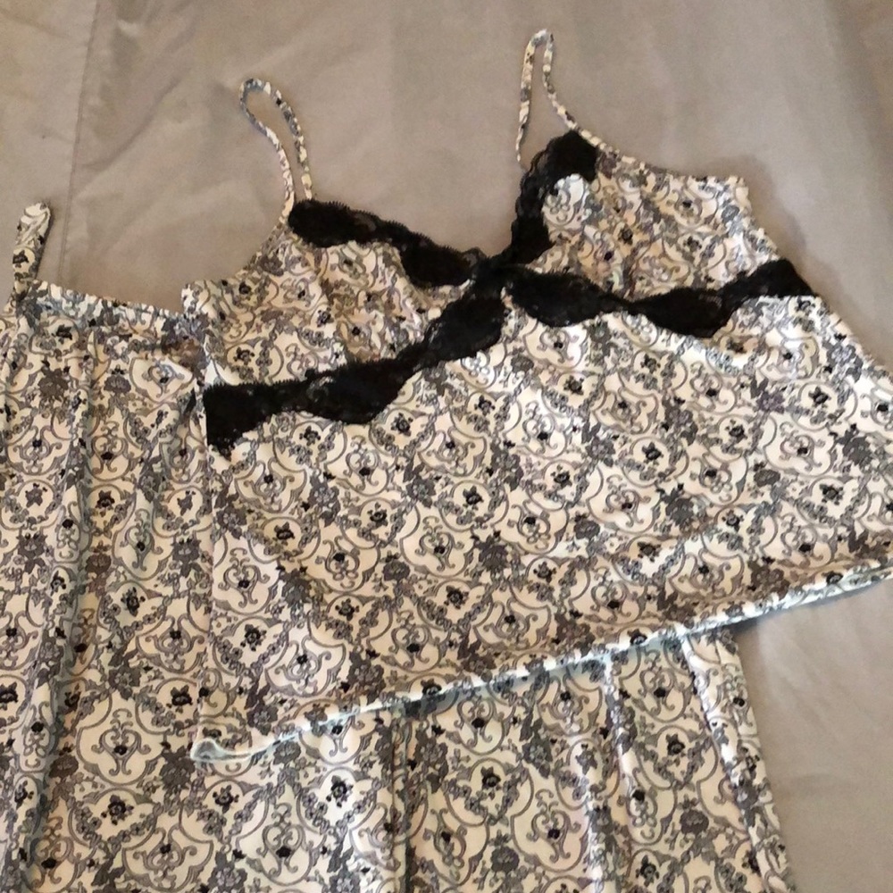 Pajama and robe set